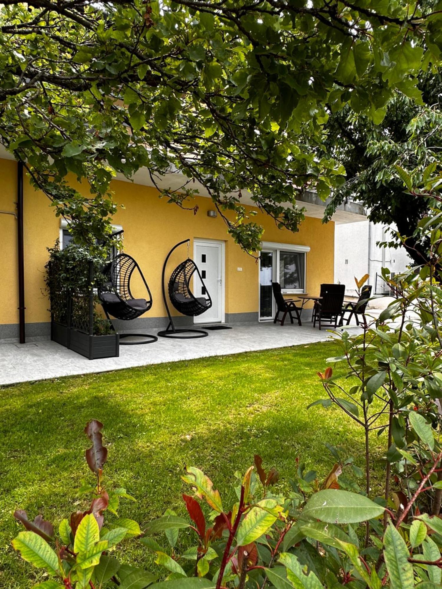 Riad Apartments Premium Zgornje Skofije Exterior foto